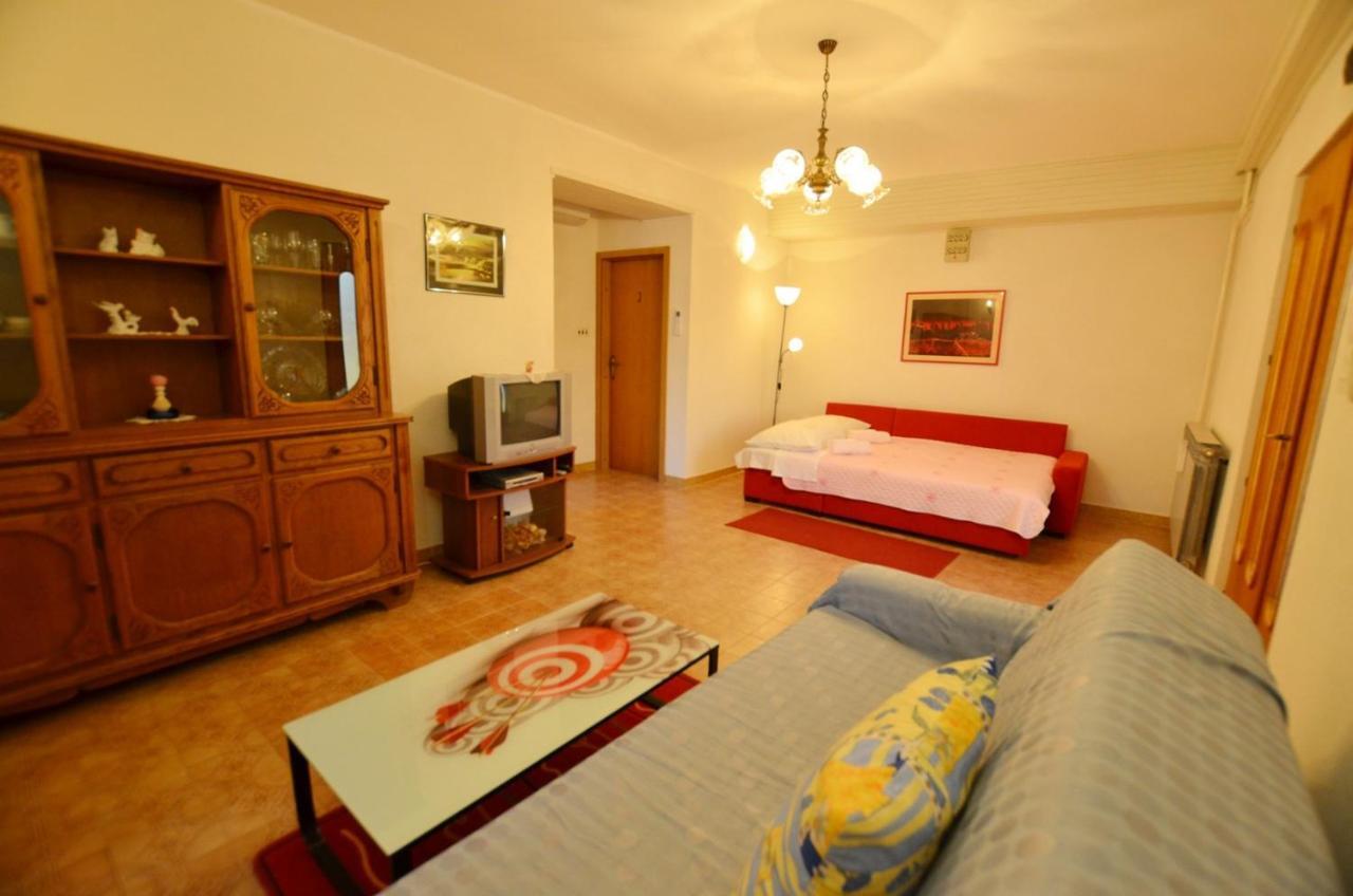 Miro Apartments Kanfanar Luaran gambar