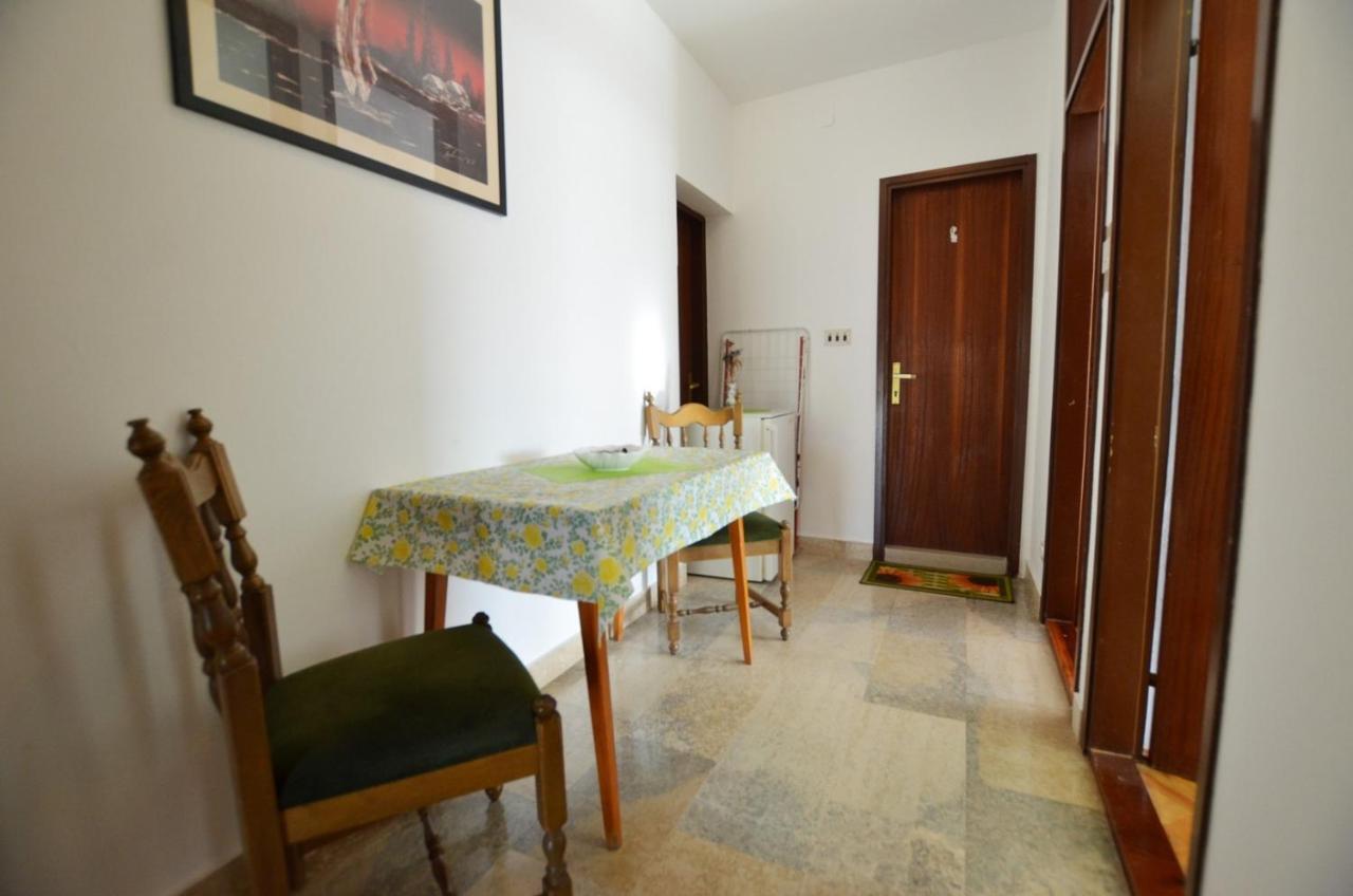 Miro Apartments Kanfanar Luaran gambar